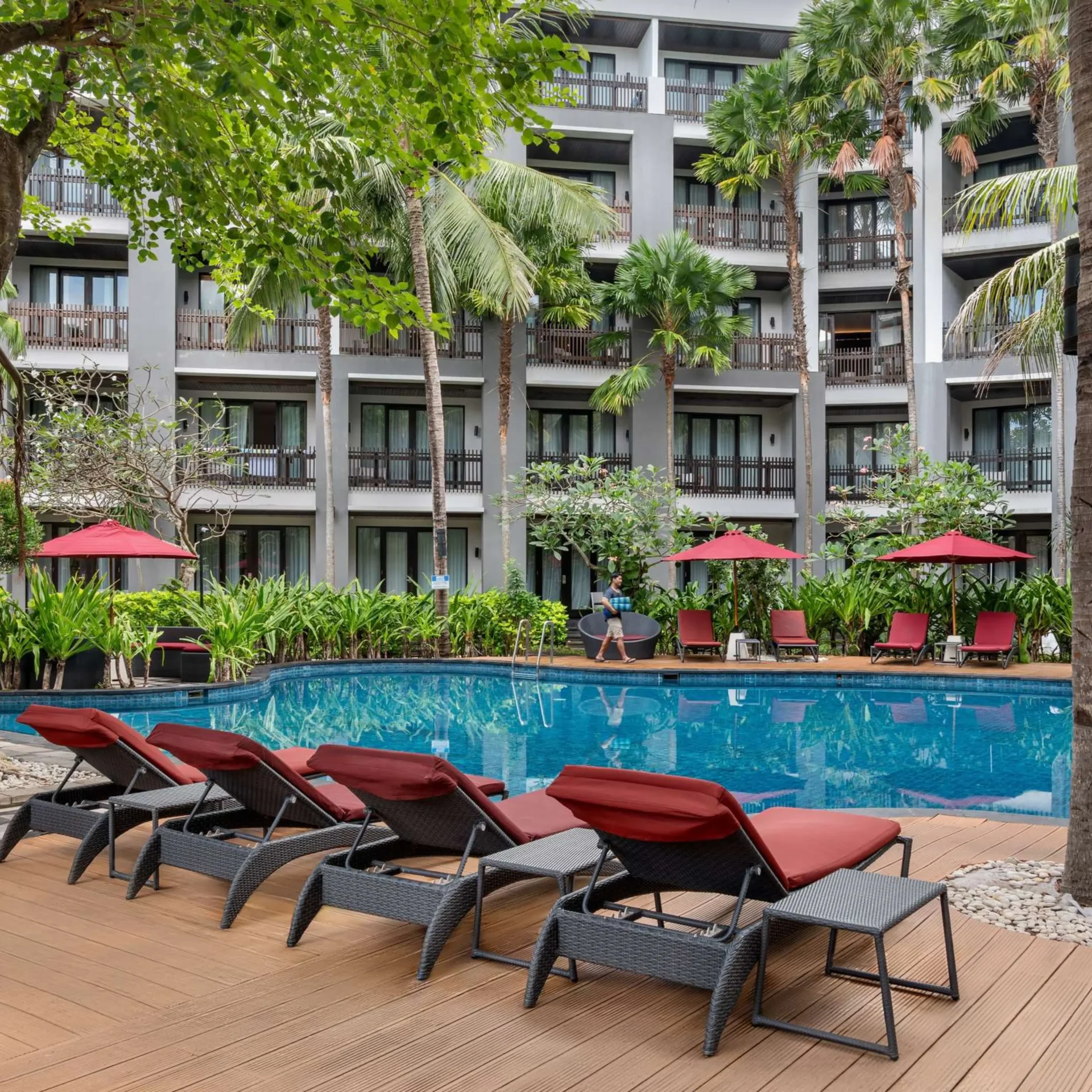 Pullman Bali Legian Beach – pemandangan resor tepi pantai